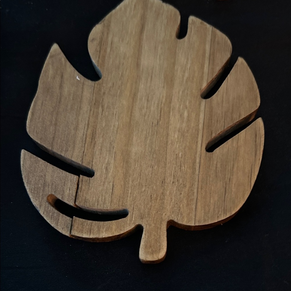 Wooden Leaf Coasters Set Koa wood. Hand carved in Hawaii - Picture 9 of 9